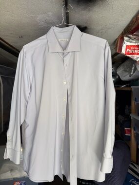 Perry Ellis Light Gray Dress Shirt with Point Collar